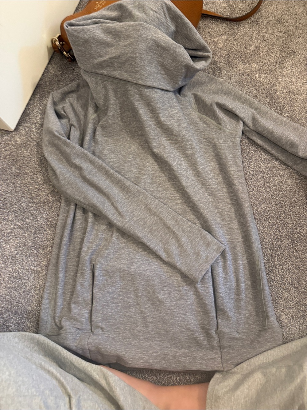 Lululemon mock neck with pockets